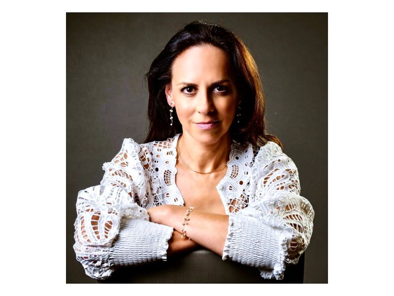 Karine Liz é integrante da Academia Brasileira de Direito Eleitoral e Político (Abradep).