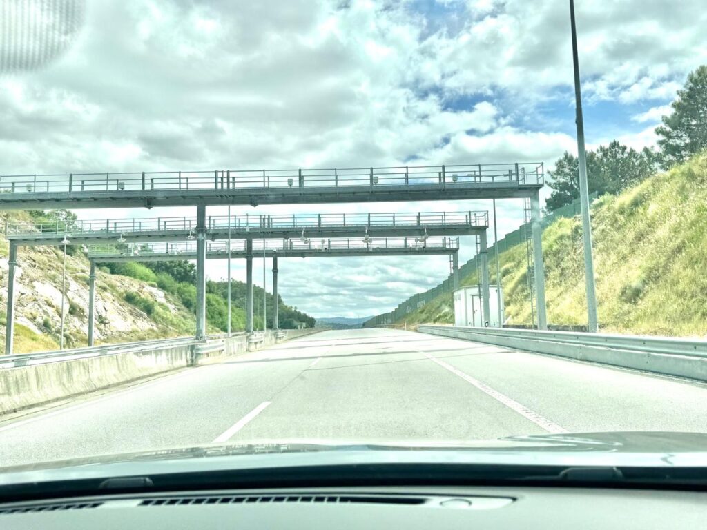 Sistema de pedágio sonhado por Santa Catarina é realidade em Portugal 