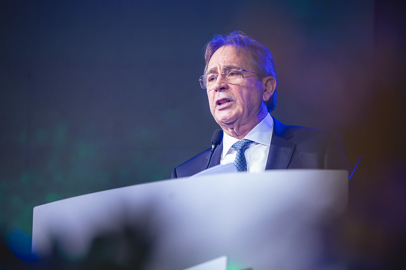 Mário Aguiar fez balanço dos dois mandatos na presidência da Fiesc e teve legado exaltado por Seleme. Foto: Júnior Somensi, Fiesc.