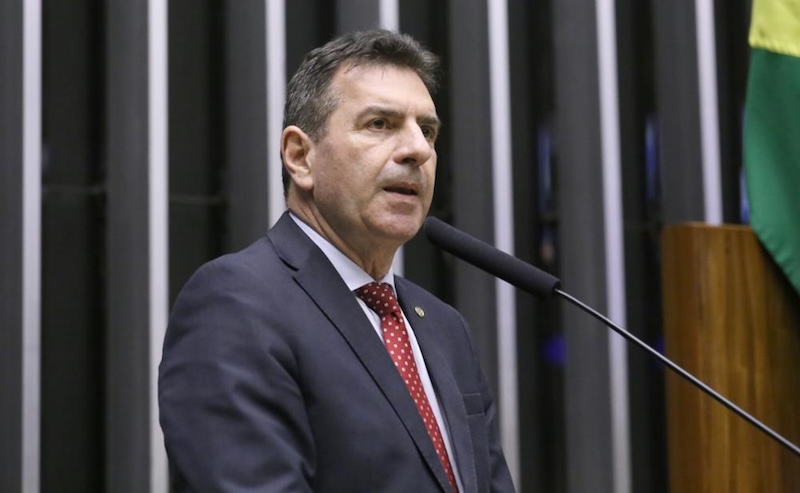 O deputado federal Valdir Cobalchini (MDB) diz acreditar que MDB como vice do governador Jorginho Mello (PL) já está acertado