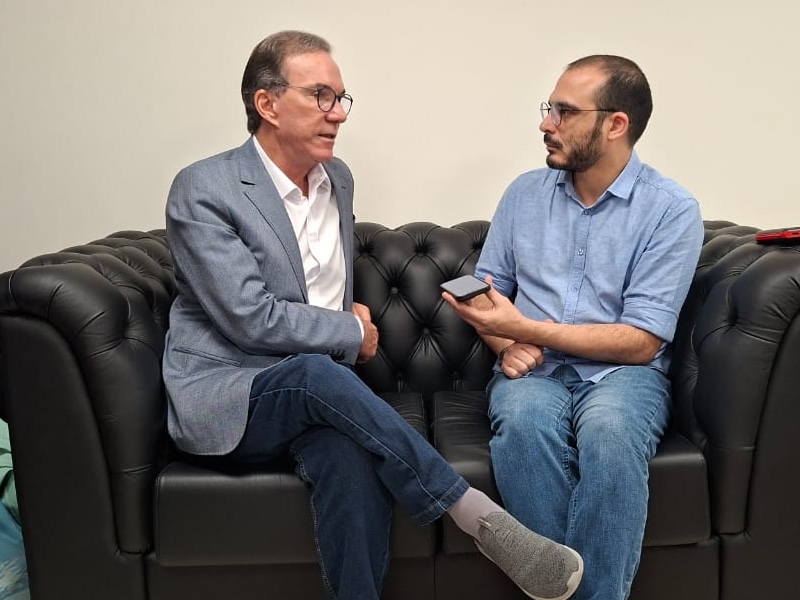 Em entrevista exclusiva, Décio Lima (PT) afirma que ainda não decidiu se concorrerá ao governo ou ao Senado em 2026